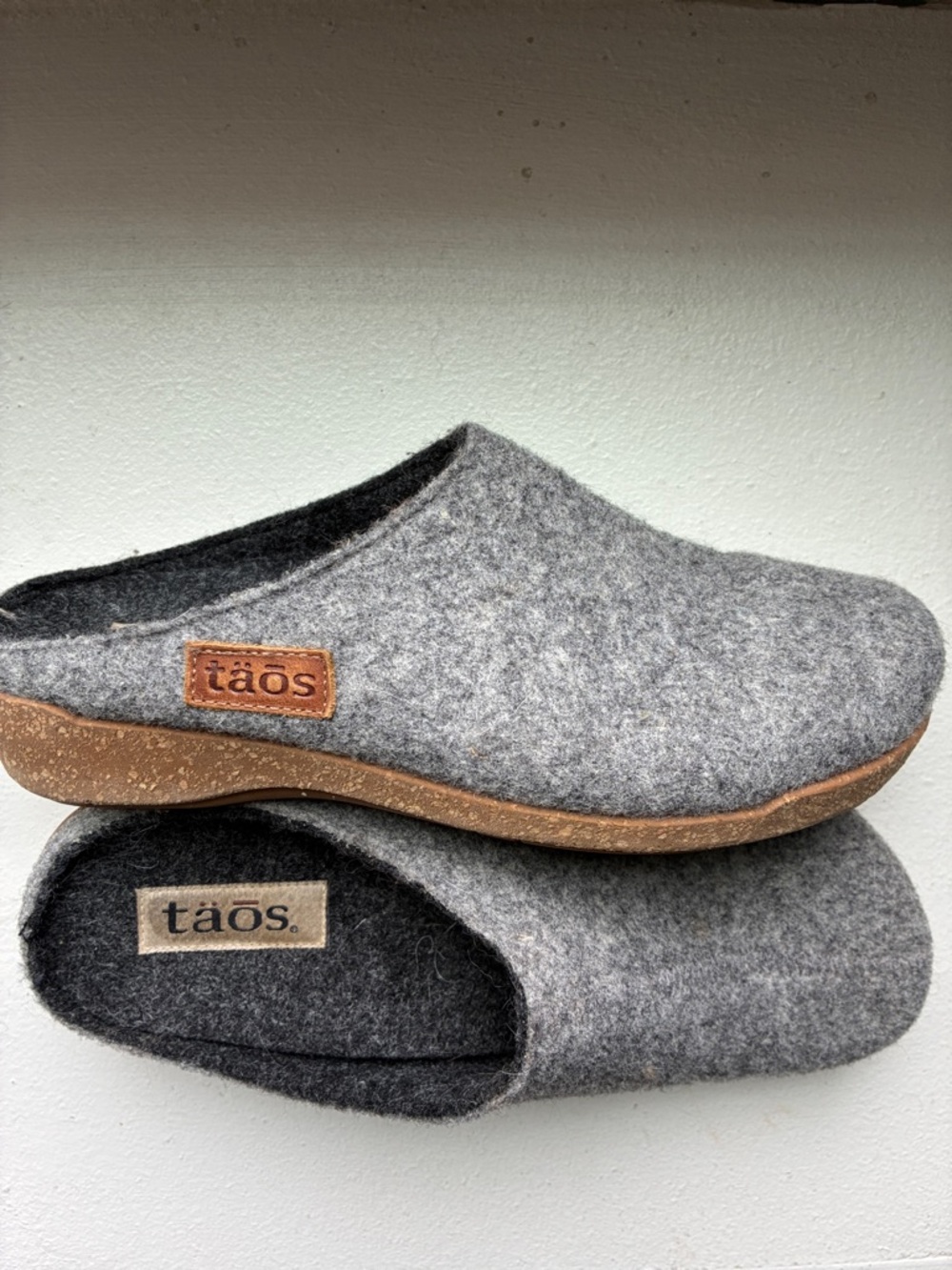 Taos Woolery Gray Slip-On Clog Slipper - Picture 7 of 8